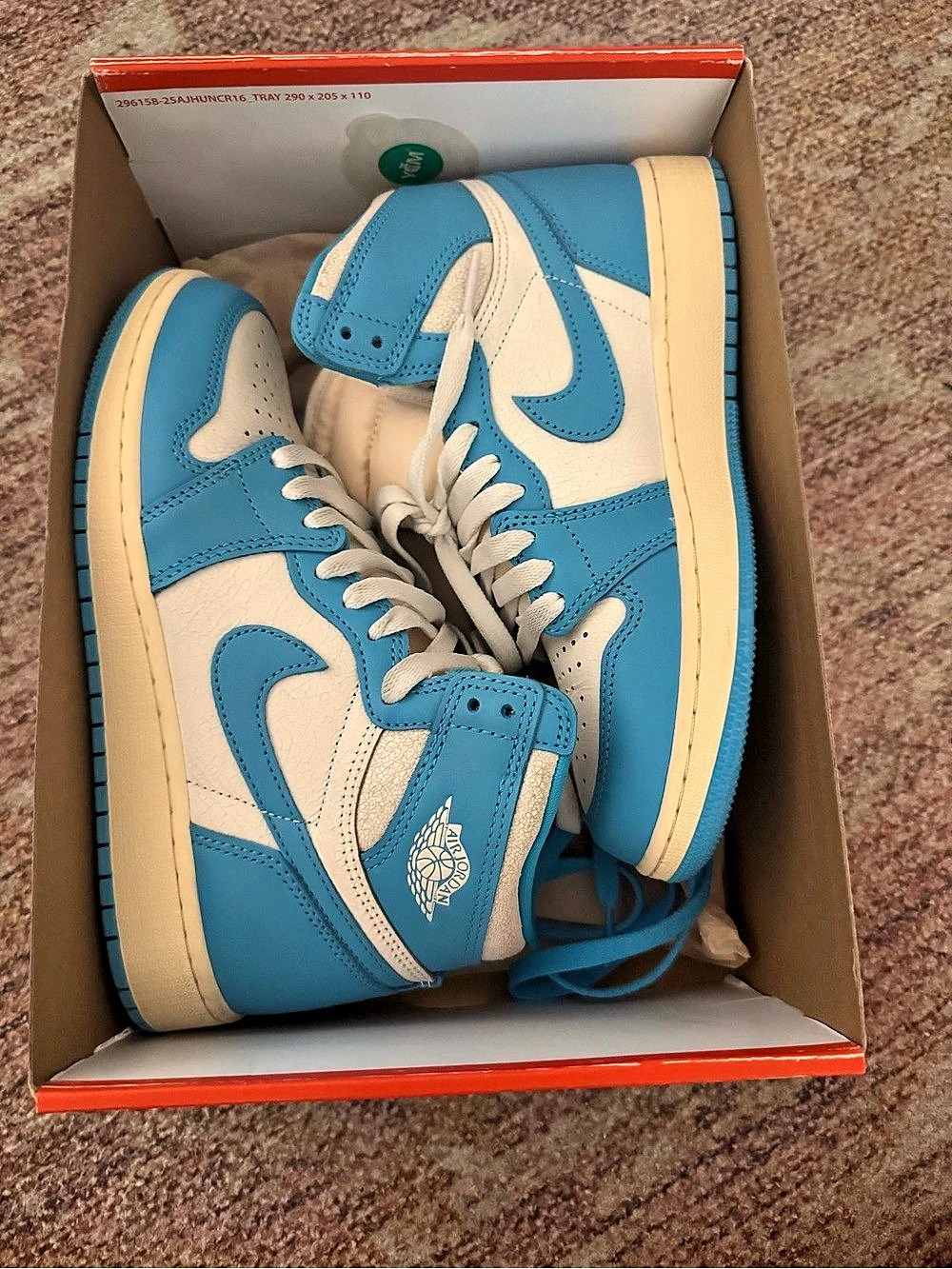 Nike Air Jordan 1 Retro High OG GS 'UNC Reimagined' Blue & White US 5Y